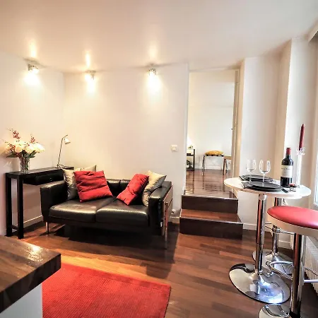 Apartment Louvre Valois Chicsuites *