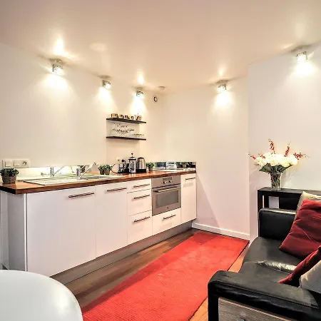 Appartamento Louvre Valois Chicsuites